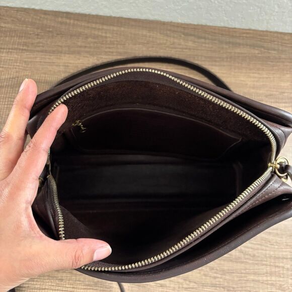 Vintage Coach Sutton Crossbody Bag 9814 - Picture 9 of 12